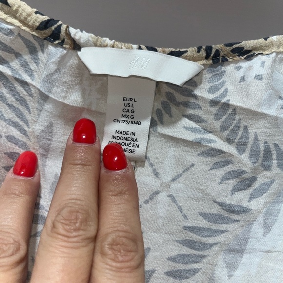 Cinch waist blouse - Picture 3 of 3